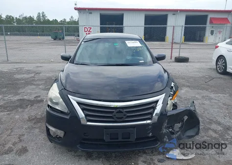 2015 Nissan Altima 2.5/2.5 S/2.5 Sl/2.5 Sv из США, поврежденный, VIN 1N4AL3AP3FC233151